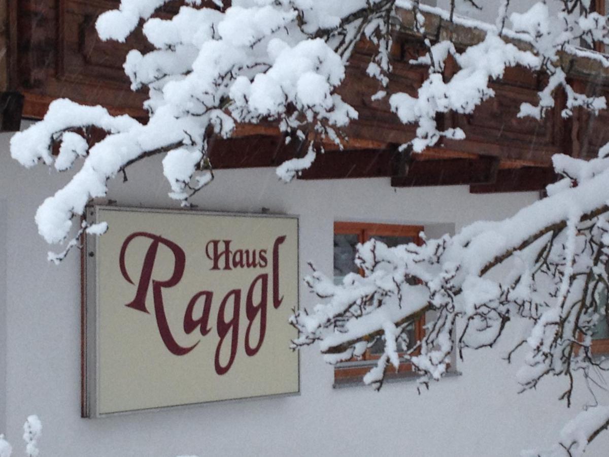 Haus Raggl Apartment ลันเด็ค ภายนอก รูปภาพ